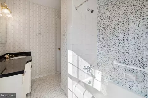 2417 E Gate Dr, Silver Spring, MD 20906 photo 23