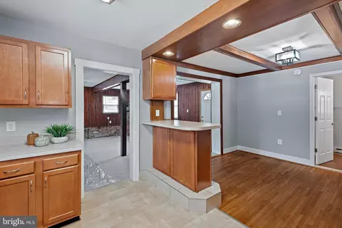 621 Hollywood Ave, Silver Spring, MD 20904 photo 9