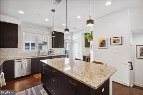69 Ellsworth Heights St, Silver Spring, MD 20910 photo 9