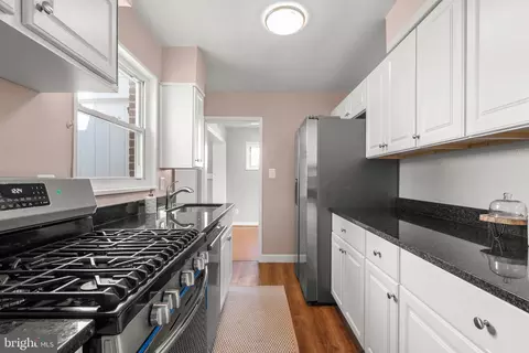 1813 Sanford Rd, Silver Spring, MD 20902 photo 6