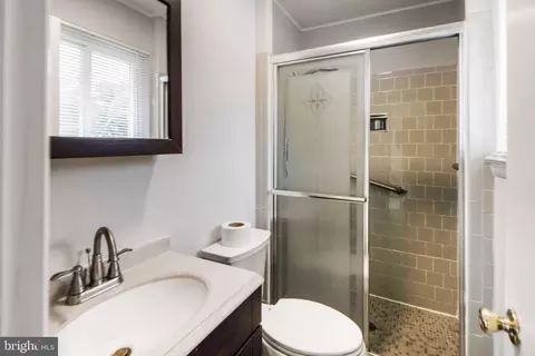 10911 Breewood Ct, Silver Spring, MD 20901 photo 14
