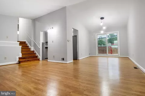 10911 Breewood Ct, Silver Spring, MD 20901 photo 6