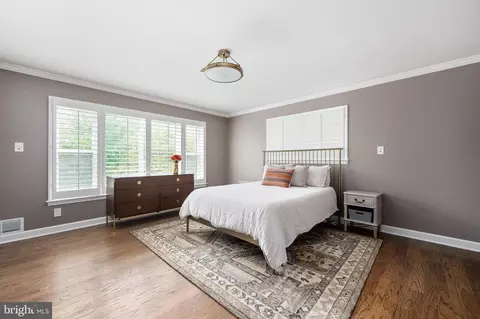 9605 Sutherland Rd, Silver Spring, MD 20901 photo 10