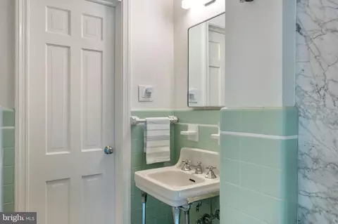 9605 Sutherland Rd, Silver Spring, MD 20901 photo 15