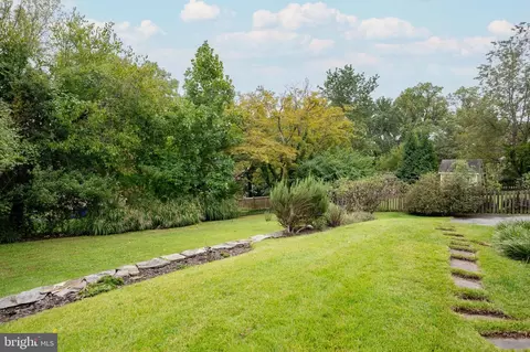 9605 Sutherland Rd, Silver Spring, MD 20901 photo 28