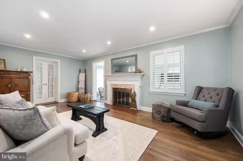 9605 Sutherland Rd, Silver Spring, MD 20901 photo 8
