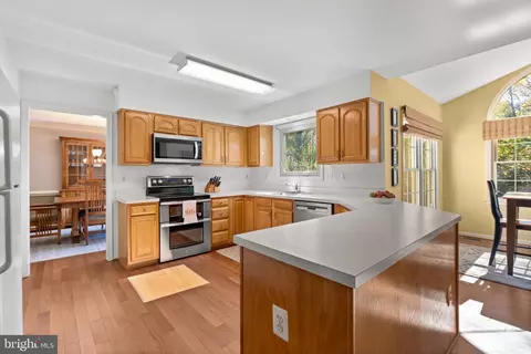 6 Atwood Ct, Silver Spring, MD 20906 photo 12
