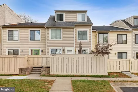 10317 Ridgeline Dr, Montgomery Village, MD 20886