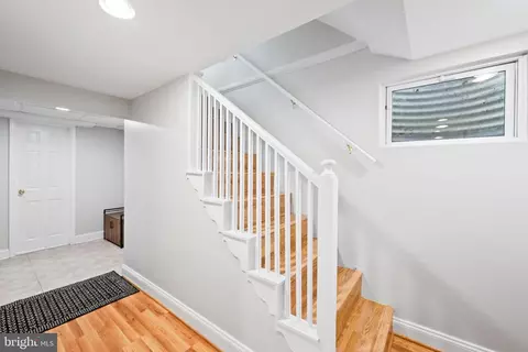 9200 Sudbury Rd, Silver Spring, MD 20901 photo 26