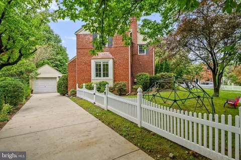 9200 Sudbury Rd, Silver Spring, MD 20901 photo 32