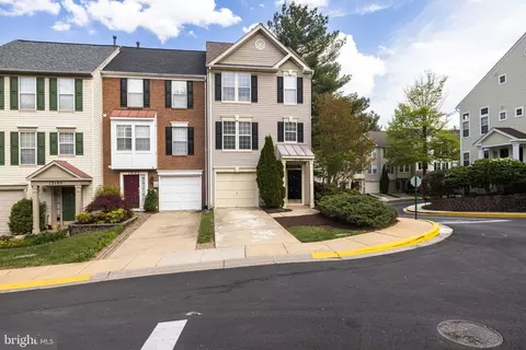 13103 Bridger Dr #102, Germantown, MD 20874