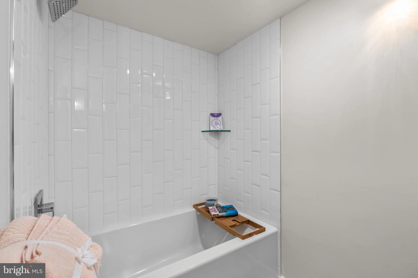 Bath - 3340 Hewitt Avenue 4-2-c Ave #4-2-C (65), Silver Spring, MD 20906 photo 1 of 3