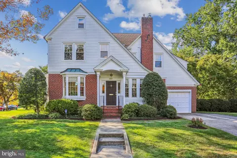 4801 Chevy Chase Blvd, Chevy Chase, MD 20815