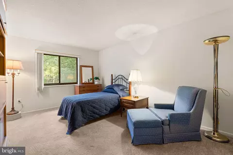 15100 Interlachen Dr #4-314, Silver Spring, MD 20906 photo 30