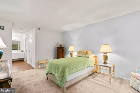15100 Interlachen Dr #4-314, Silver Spring, MD 20906 photo 25