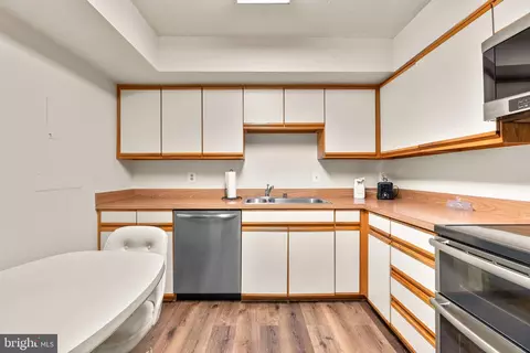 15100 Interlachen Dr #4-314, Silver Spring, MD 20906 photo 19