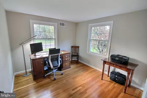 19213 Plummer Dr, Germantown, MD 20876 photo 15