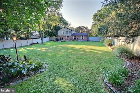 19213 Plummer Dr, Germantown, MD 20876 photo 34