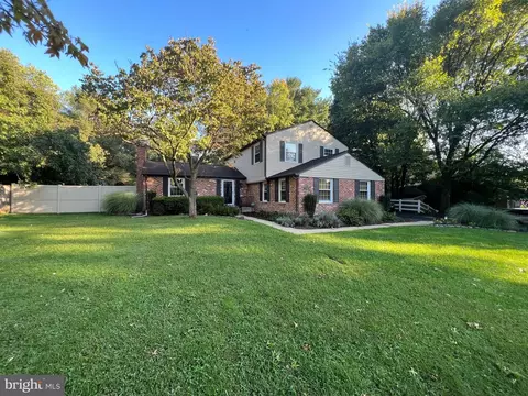19213 Plummer Dr, Germantown, MD 20876 photo 40