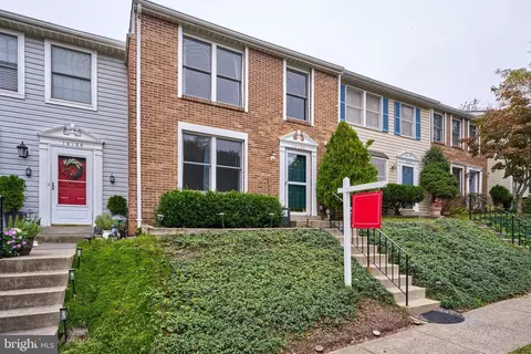 19102 Partridge Wood Dr, Germantown, MD 20874