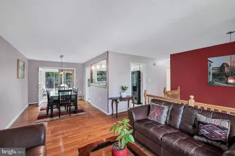 12805 Iona Ct, Silver Spring, MD 20904 photo 3