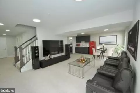 1407 Wheaton Ln, Silver Spring, MD 20902 photo 16