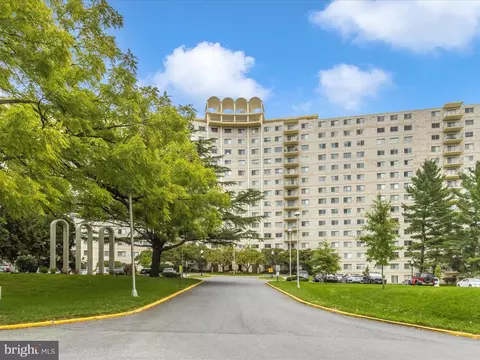 1111 University Blvd W #1307-A, Silver Spring, MD 20902