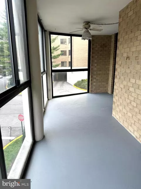 15101 Interlachen Dr #1-226, Silver Spring, MD 20906 photo 17