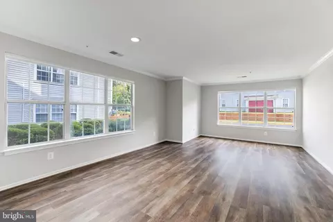 18512 Boysenberry Dr #195, Gaithersburg, MD 20879