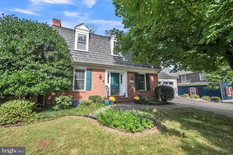 505 Midsummer Dr, Gaithersburg, MD 20878