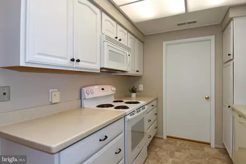 3603 Liverpool Pl #17-A, Silver Spring, MD 20906 photo 10