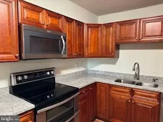 15100 Interlachen Dr #4-503, Silver Spring, MD 20906 photo 26