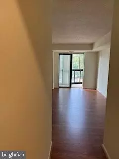 15100 Interlachen Dr #4-503, Silver Spring, MD 20906 photo 18