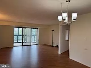 15100 Interlachen Dr #4-503, Silver Spring, MD 20906 photo 7