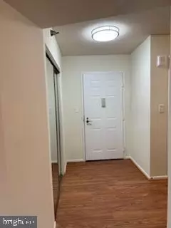 15100 Interlachen Dr #4-503, Silver Spring, MD 20906 photo 2