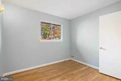 816 Orange Dr, Silver Spring, MD 20901 photo 26