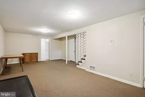 816 Orange Dr, Silver Spring, MD 20901 photo 30