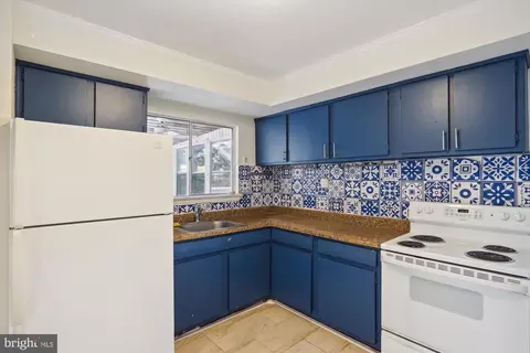 816 Orange Dr, Silver Spring, MD 20901 photo 10
