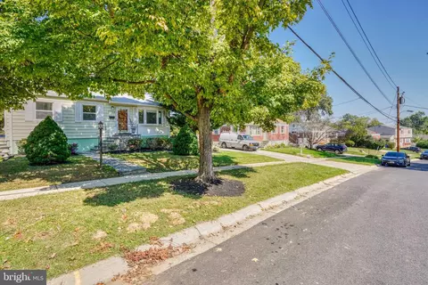 13424 Keating St, Rockville, MD 20853
