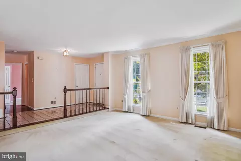 13225 Osterport Dr, Silver Spring, MD 20906 photo 10