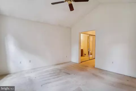 13225 Osterport Dr, Silver Spring, MD 20906 photo 30