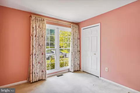 13225 Osterport Dr, Silver Spring, MD 20906 photo 24