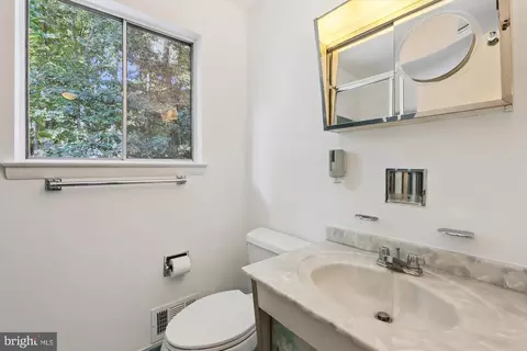 11616 Lovejoy St, Silver Spring, MD 20902 photo 43
