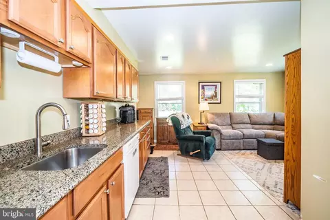 1719 Brisbane St, Silver Spring, MD 20902 photo 14