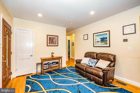 1719 Brisbane St, Silver Spring, MD 20902 photo 6