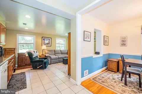 1719 Brisbane St, Silver Spring, MD 20902 photo 13