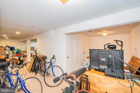 1719 Brisbane St, Silver Spring, MD 20902 photo 38