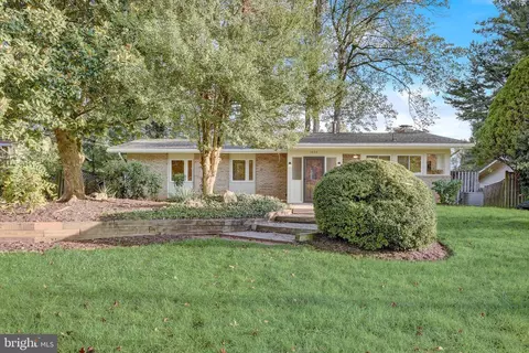 1606 Northcrest Dr, Silver Spring, MD 20904