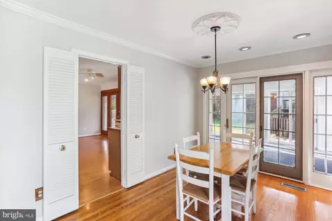 816 Olive Dr, Silver Spring, MD 20905 photo 14