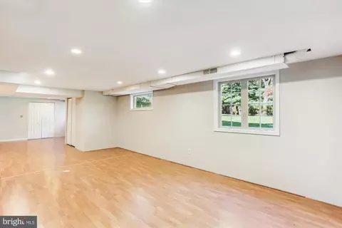 816 Olive Dr, Silver Spring, MD 20905 photo 45